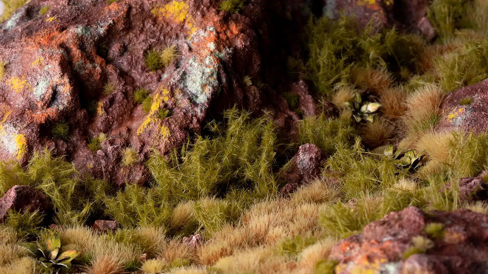 Gamers Grass - Tufts: Spikey Green - Image 3
