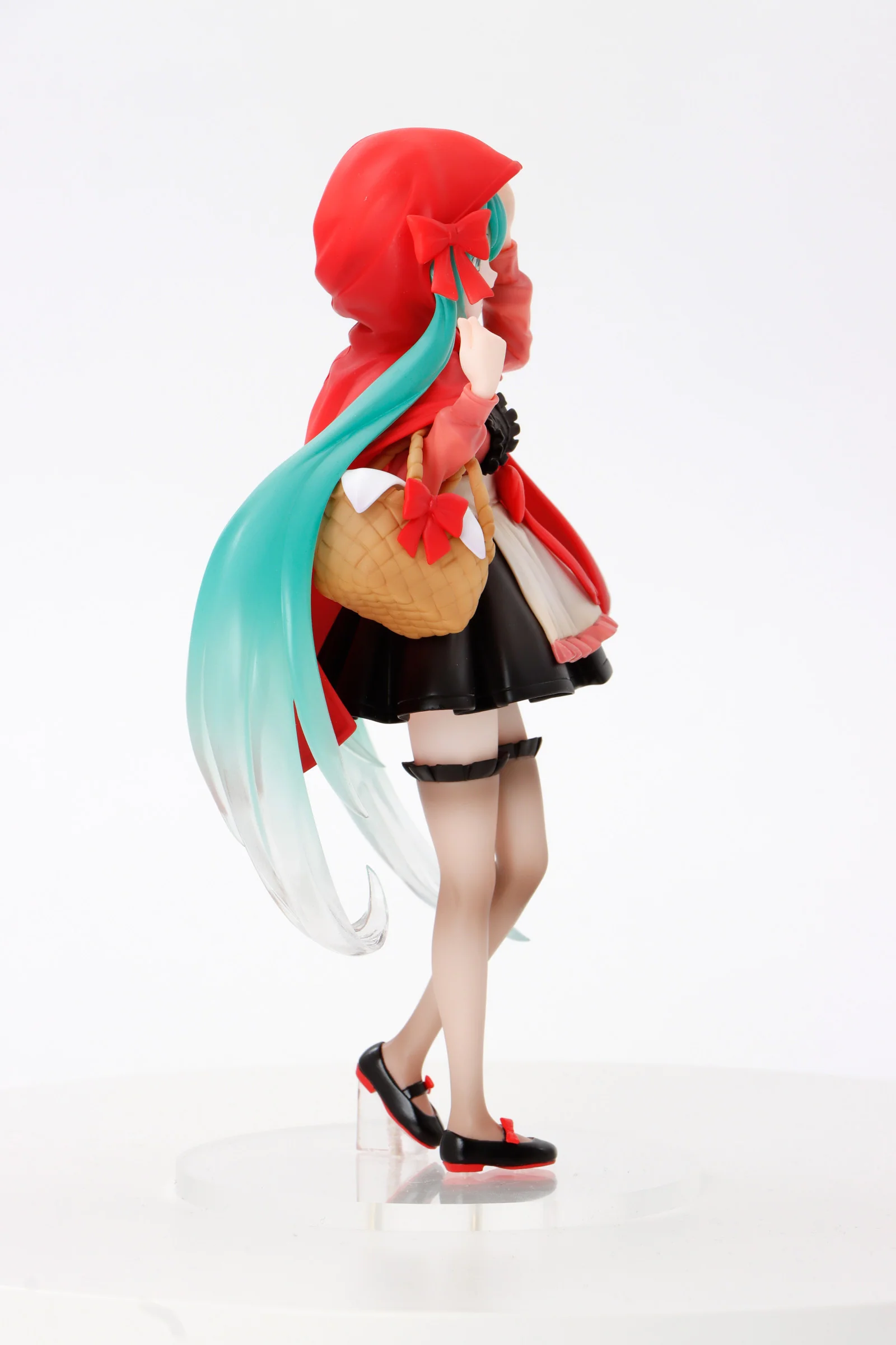 Hatsune Miku Wonderland Figure Little Red Riding Hood - Image 3